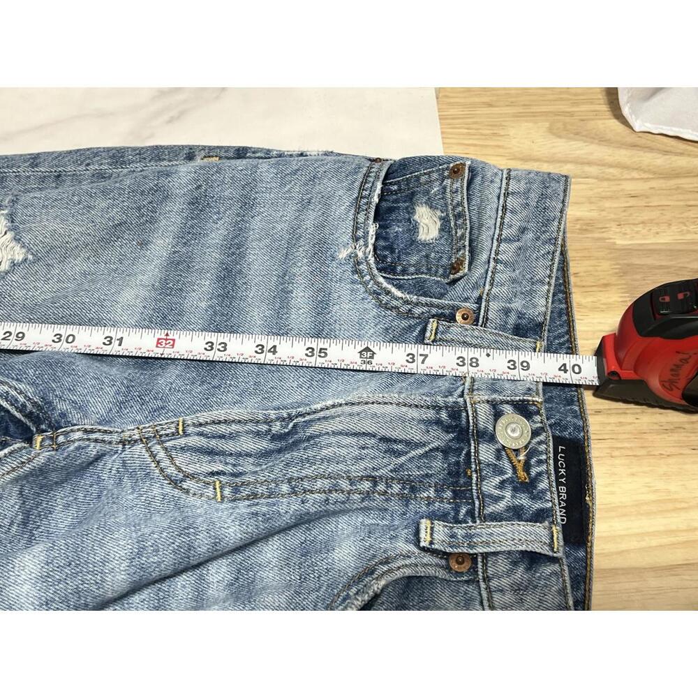 Lucky Brand Mid Rise Boyfriend Flare Distressed Jeans Size 00/24R - Picture 7 of 9